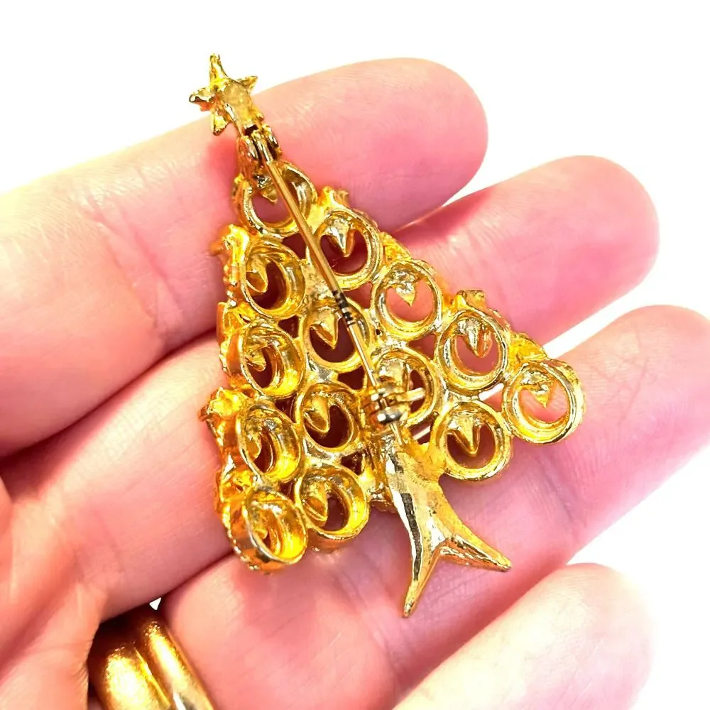 Vintage Christmas tree brooch goldtone & white rhinestones textured dimensional